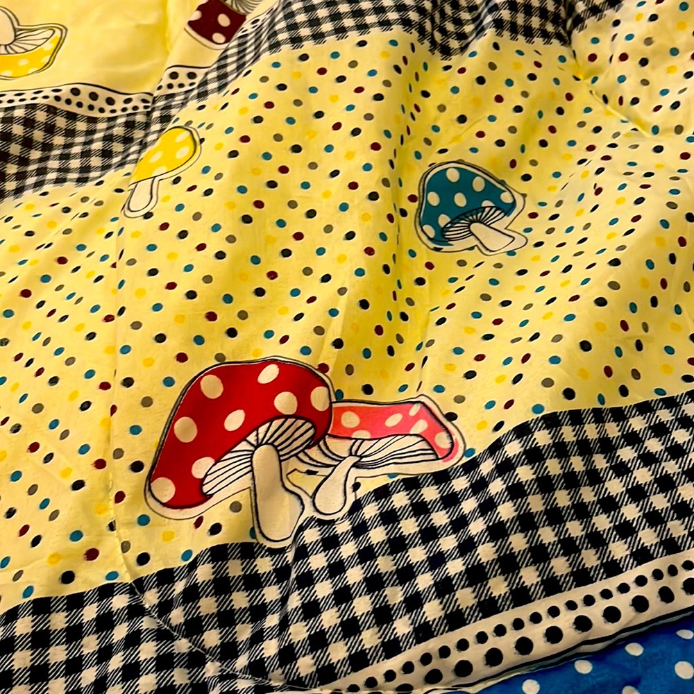 Mushroom comforter